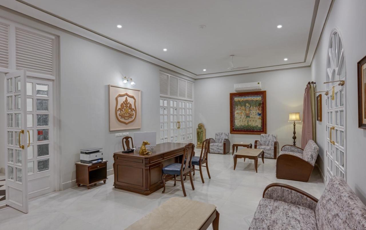 Boheda Manor - Luxury Retreat Hotel Удайпур Екстериор снимка